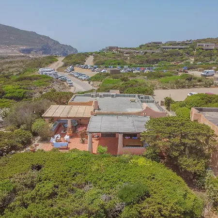 Exclusive Overlooking La Pelosa By Host Hero 빌라