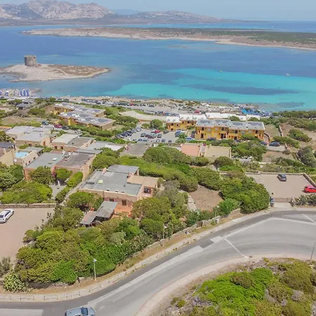 빌라 Exclusive Overlooking La Pelosa By Host Hero